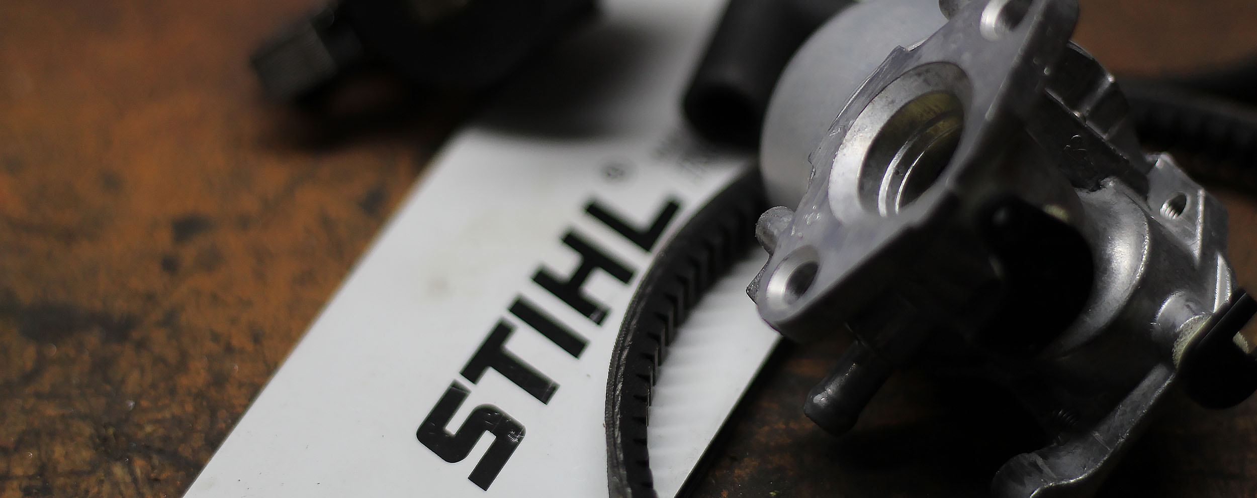 Chainsawlawnmower.com Header